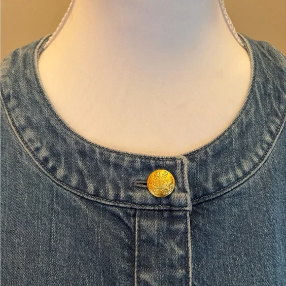#115 NWT. J. Crew Blue Women's Denim Jean Jacket. - Picture 7 of 16